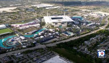 Shuttles offer fast, free way to get to World Cup
