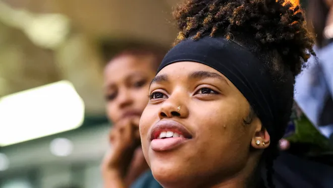Destanni Henderson watching South Carolina play in the Gulf Coast Showcase. Defending national champion South Carolina played in the Gulf Coast Showcase this weekend at Germain Arena and 1 of the Gamecocks' 2018 recruits is Fort Myers High's Destanni Henderson. They offered her in the 8th grade.