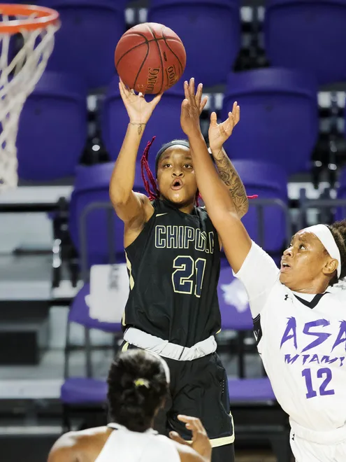 Chipola College's Dekeriya Patterson, a Dunbar High School graduate, returned to Fort Myers on Thursday to play ASA Miami in the Florida Junior College Shootout at Suncoast Credit Union Arena. Patterson scored 25 points in Chipola's 75-40 win.