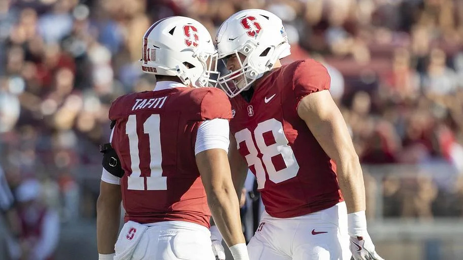 Stanford linebacker Zach Johnson and Tevarua Tafiti celebrate against San Jose State.