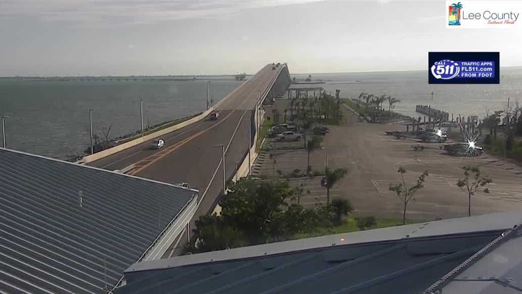 Elevated bacteria levels prompt water quality advisory at Sanibel Causeway