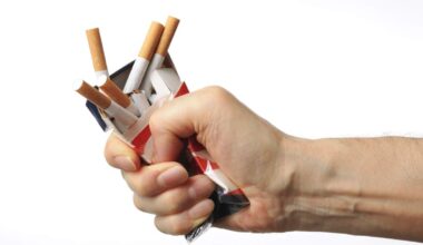 St. Petersburg Woman Charged in $72K Cigarette Theft Case | NewsRadio WFLA