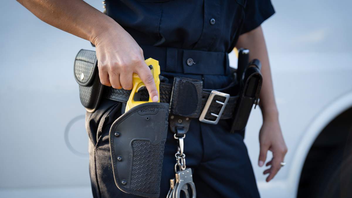 Viral Ybor City Arrest Prompts Tampa Police Investigation | NewsRadio WFLA