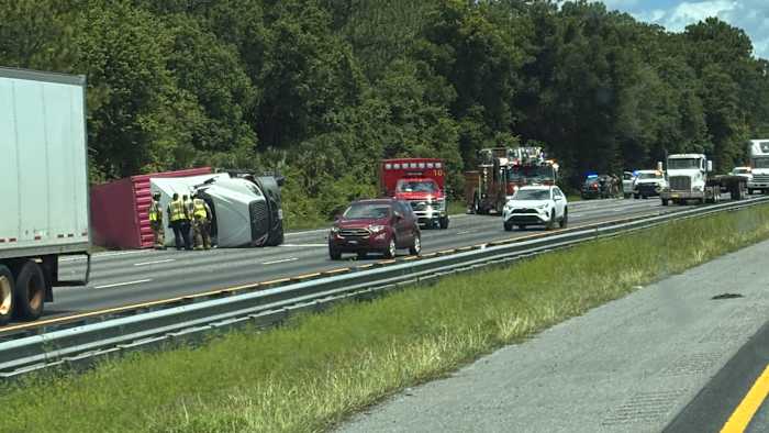 Traffic Alert: Semi flips onto side on I-95 South in Nassau County, blocking right lanes