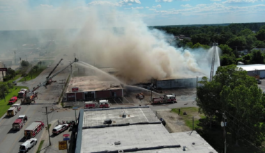 Five firefighters injured in major furniture store fire in Jacksonville