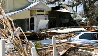 What homeowners should know about emergency storm repairs | Key Biscayne