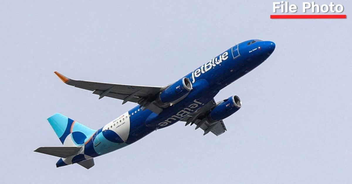 FAA investigating close call between plane registered to flight school and JetBlue passenger jet near Fort Lauderdale | National & World News