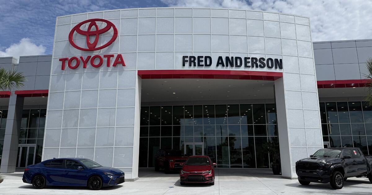 Fred Anderson Toyota opens dealership in Cape Coral |