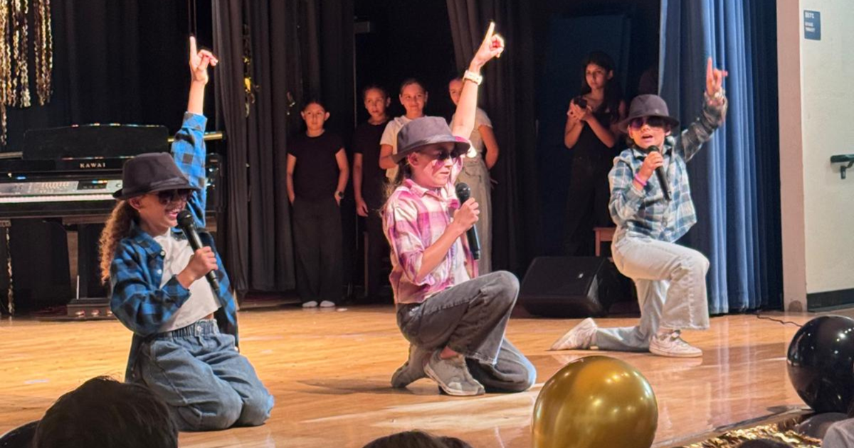 Young stars shine at K–8 talent show | BeachCombings