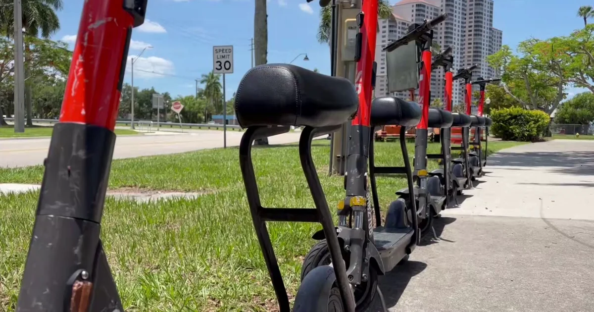 Fort Myers scooter expansion plan divides downtown business owners | Lee County