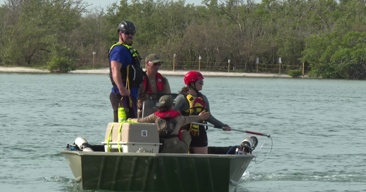 SWFL first responders train to save animals before the next hurricane hits | Lee County