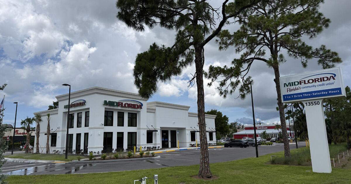 MIDFLORIDA opens new branch in south Fort Myers area | News