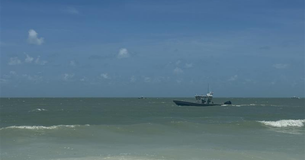 Multiple agencies investigate call of person presumed missing in Fort Myers Beach waters | Lee County