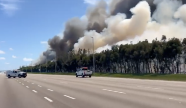 West Miami-Dade fires grow; smoke, road closures reported | Miami