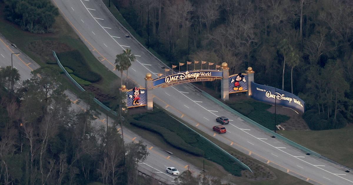 How a Tampa filmmaker captured the black market for stolen Disney World swag | Entertainment News