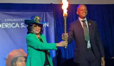Frederica Wilson taps Oliver Gilbert to carry her torch in Florida's District 24 | Local News & Updates | The Miami Times