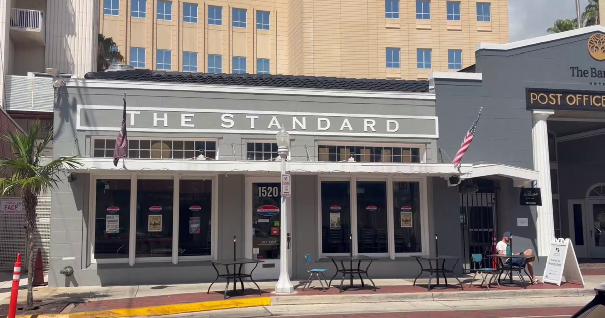 Familiar Fort Myers hangouts close, but downtown spirit stays strong | Lee County