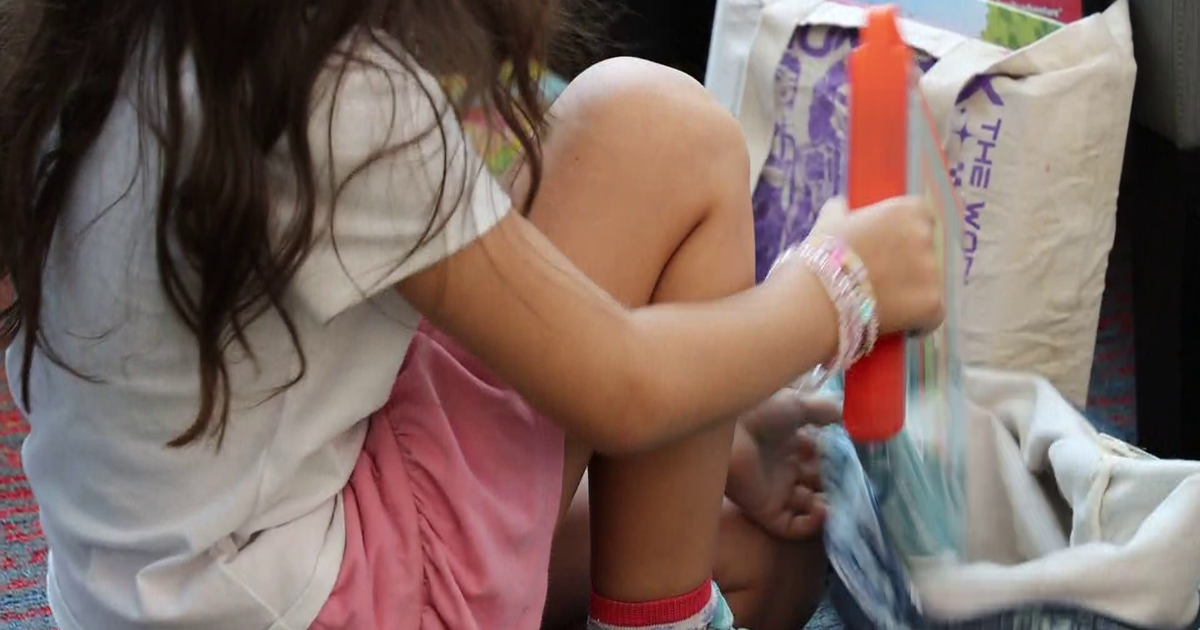 Lee County Library's summer reading program gives kids free books | Lee County