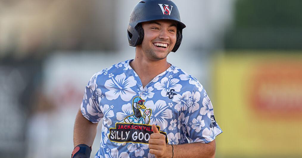 Outfielder Moss soaks in everything - on & off field for Jacksonville Ospreys | Sports