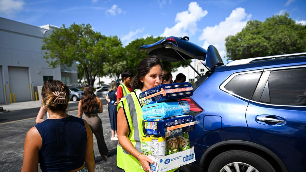 iHeartMedia Miami Joins Relief Push for Venezuela Earthquake Survivors | NewsRadio WIOD