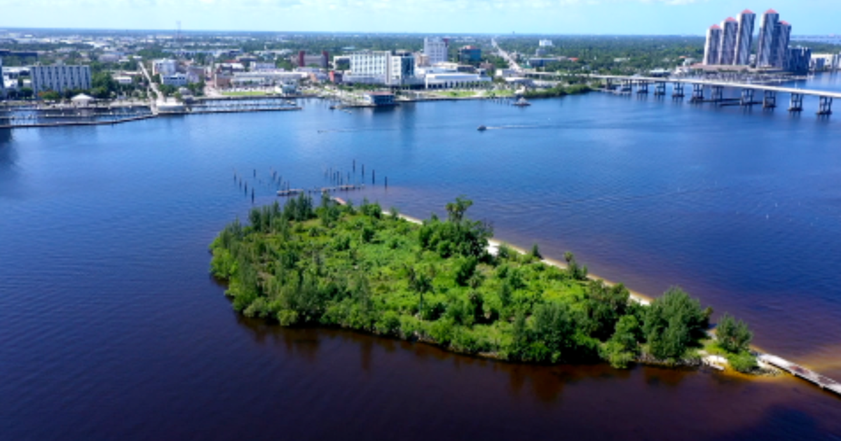 Lofton Island owner says easement holds them back from development | Lee County