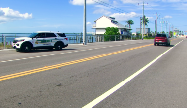 Speeding cars put Matlacha walkers at risk on Pine Island Road | WINK Listens