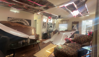 North Fort Myers community shaken after tornado hits Tamiami Village | Lee County