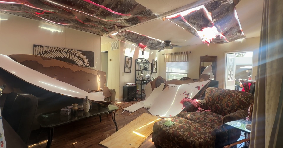 North Fort Myers community shaken after tornado hits Tamiami Village | Lee County