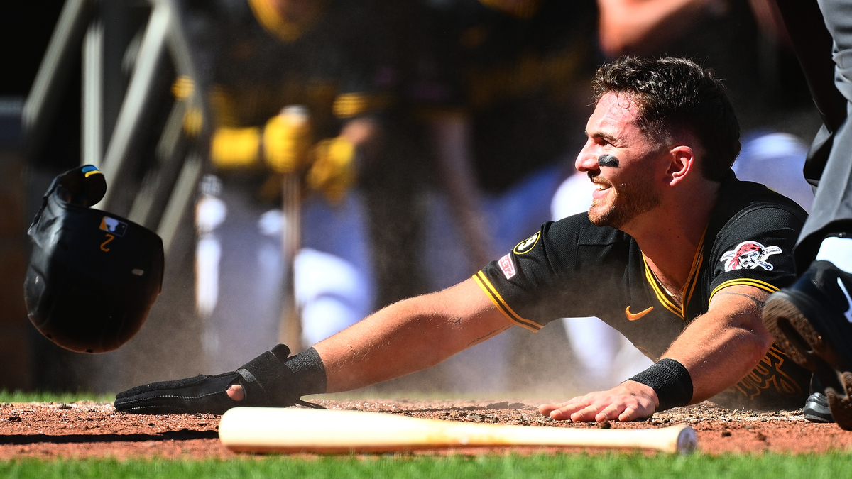 Pirates beat Marlins on bases-loaded hit by pitch