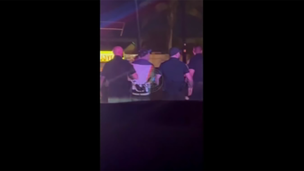 Rapper Tekashi 6ix9ine kicked out of club in Hialeah after altercation – NBC 6 South Florida
