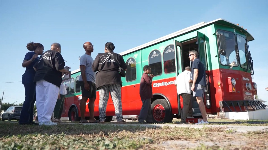 Trolley tour in Tallevast community stops at toxic sites