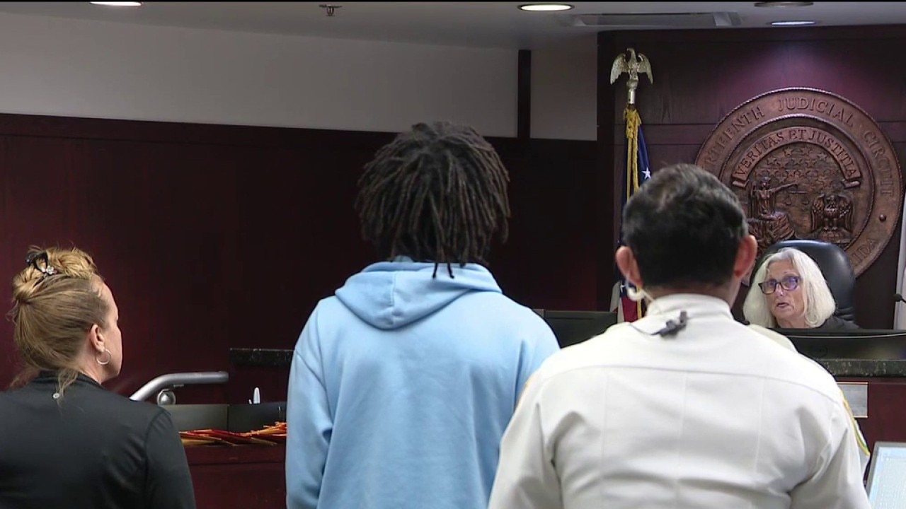 Contempt charges possible after jurors intimidated 