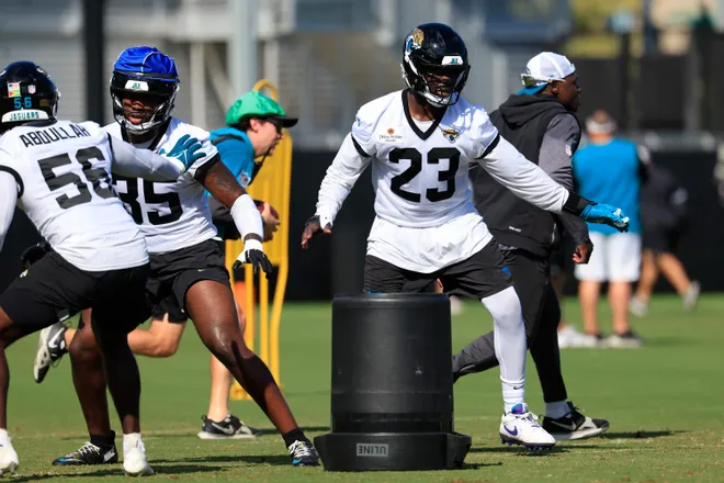 Jacksonville Jaguars linebacker Foye Oluokun (23) drills plays during the third day of minicamp at the Miller Electric Center, Thursday, June 11, 2026, in Jacksonville, Fla.