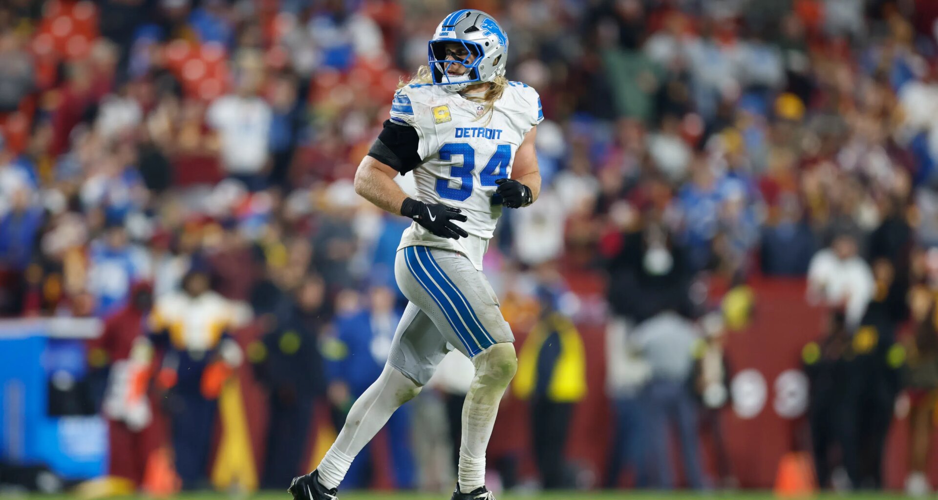 Bucs' Alex Anzalone overjoyed to be in Tampa Bay in 2026