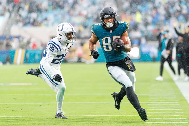 Dec 7, 2025; Jacksonville, Florida, USA; Indianapolis Colts cornerback Mekhi Blackmon (29) chases Jacksonville Jaguars tight end Brenton Strange (85) during the second half at EverBank Stadium. Mandatory Credit: Matt Pendleton-Imagn Images