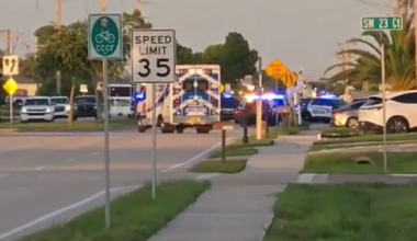 Cape Coral Police swarm Trafalgar near SW 23rd Court