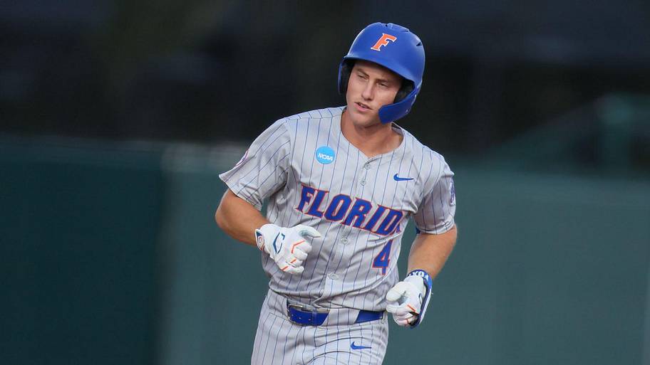 How Florida Replaces 2B Cade Kurland After Surprising Transfer to LSU