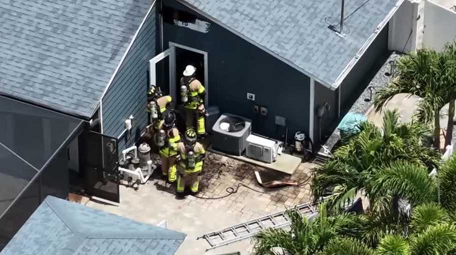 Cape Coral house left in unlivable condition after fire sparks over garage