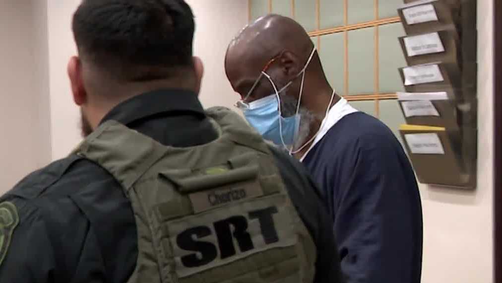 Demorris Hunter speaks out in court as defense team fights to spare his life