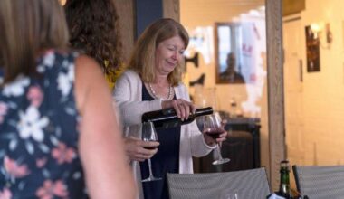 Savor Southern Oregon draws nearly 1,000 attendees to Jacksonville