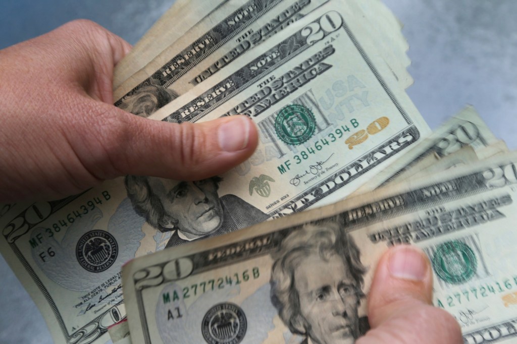 Audit spotlights shady purchases made with city-issued cards
