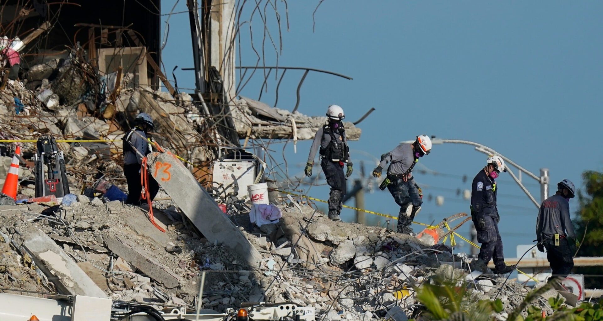 Florida's collapsed Champlain Towers South not built to standard, probe finds