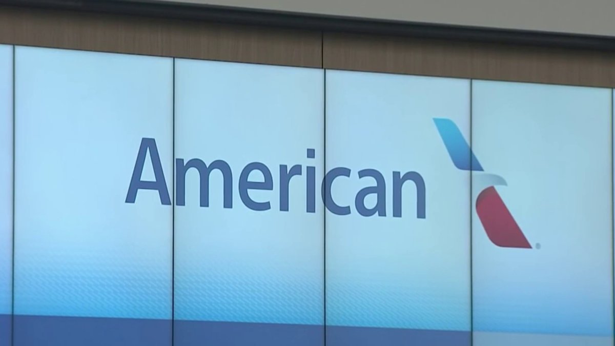 American Airlines flight leaving MIA stops takeoff after other plane spotted on runway – NBC 6 South Florida