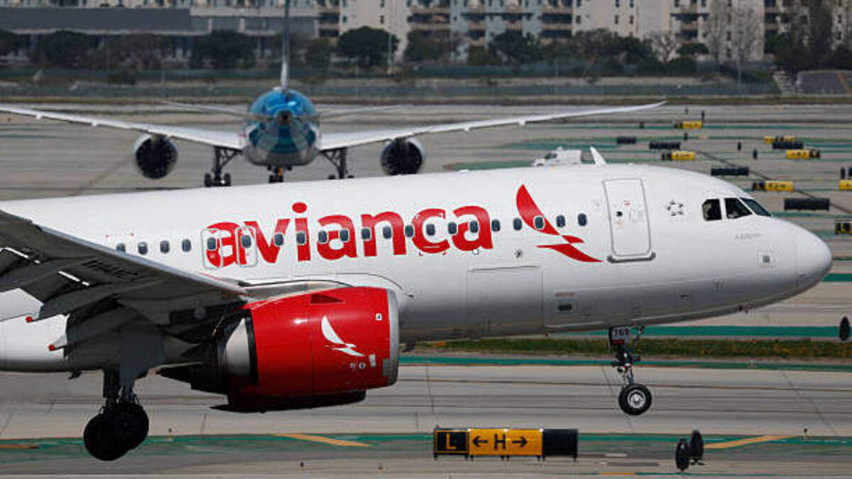 Avianca moves at Fort Lauderdale airport, adds new flights