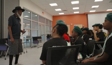 Juneteenth flag creator Ben Haith talking to students (Spectrum News)