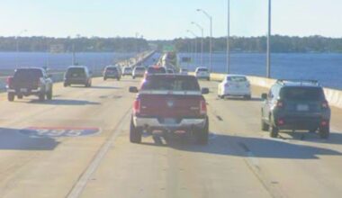 Traffic on the Buckman Bridge.