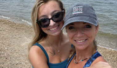 Mother weaves nests for CROW in memory of daughter - SANIBEL-CAPTIVA