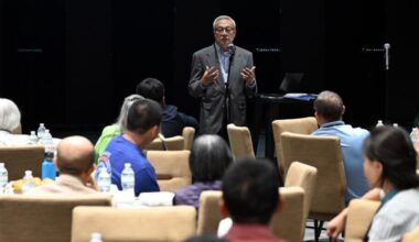 Chinese gather for fellowship in Orlando • Biblical Recorder
