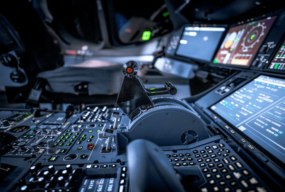 FAA Investigates Fort Lauderdale Airspace Close Call Between Airliner's A321 and Flight School Beechcraft 76 Duchess