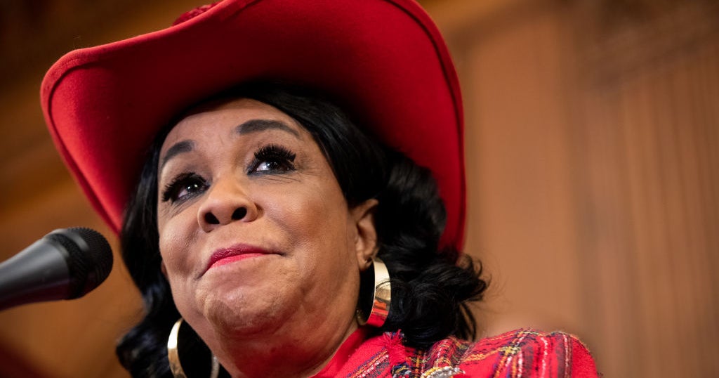 Frederica Wilson endorses Oliver Gilbert in crowded race to succeed her in Congress: "It's a job for experience"